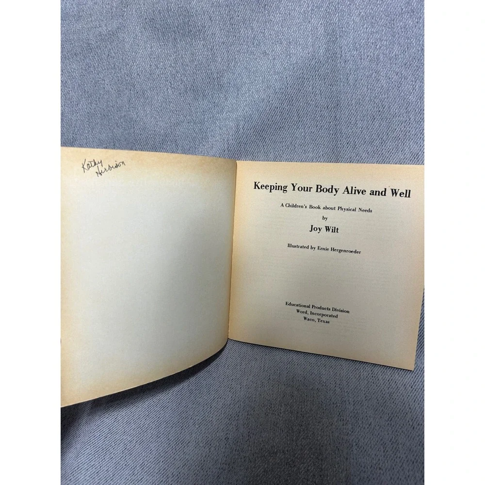 Keeping Your Body Alive and Well Book Joy Wilt 1979 Red Ready-Set-Grow Paperback